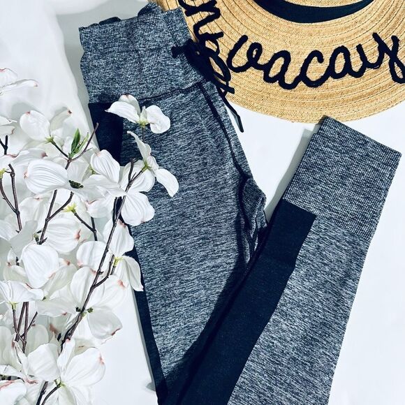 Victoria’s Secret PINK Active High Waist Seamless Campus Jogger Leggings - Picture 3 of 8